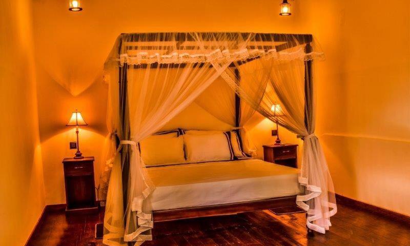Headman House Antique Villa - A Seaside Royal Stay Ahangama Exteriér fotografie